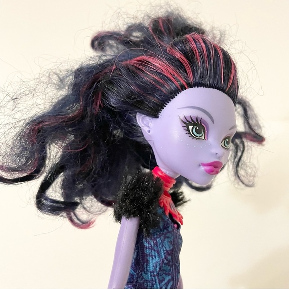 Mattel Monster High Jane Boolittle Doll - Picture 6 of 15